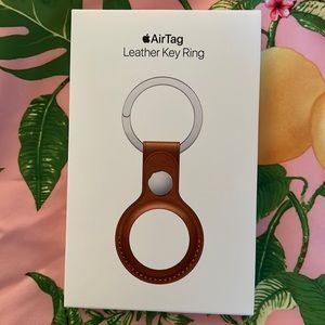 NWT Apple AirTag Leather Key Ring